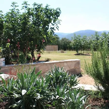 度假居 Becca , Heated Pool With Salt Water *