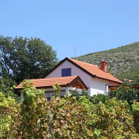 度假居 Becca , Heated Pool With Salt Water *