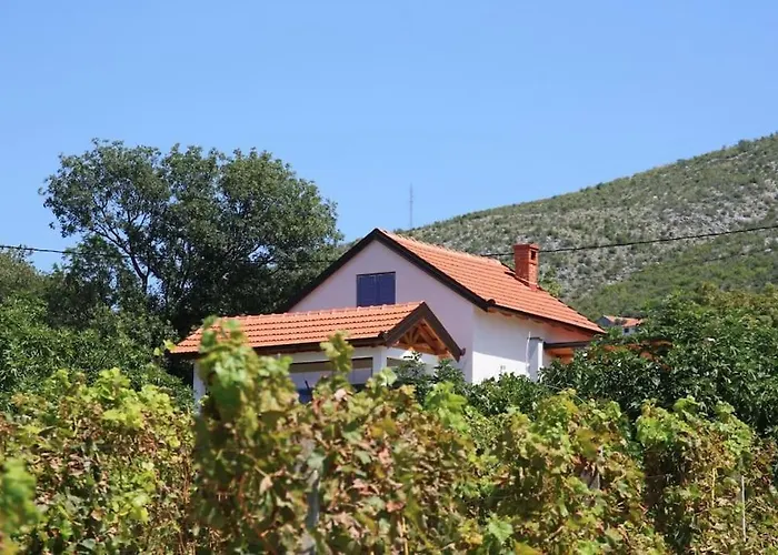 度假居 Becca , Heated Pool With Salt Water *