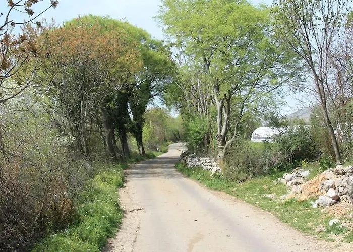 Becca , Heated Pool With Salt Water